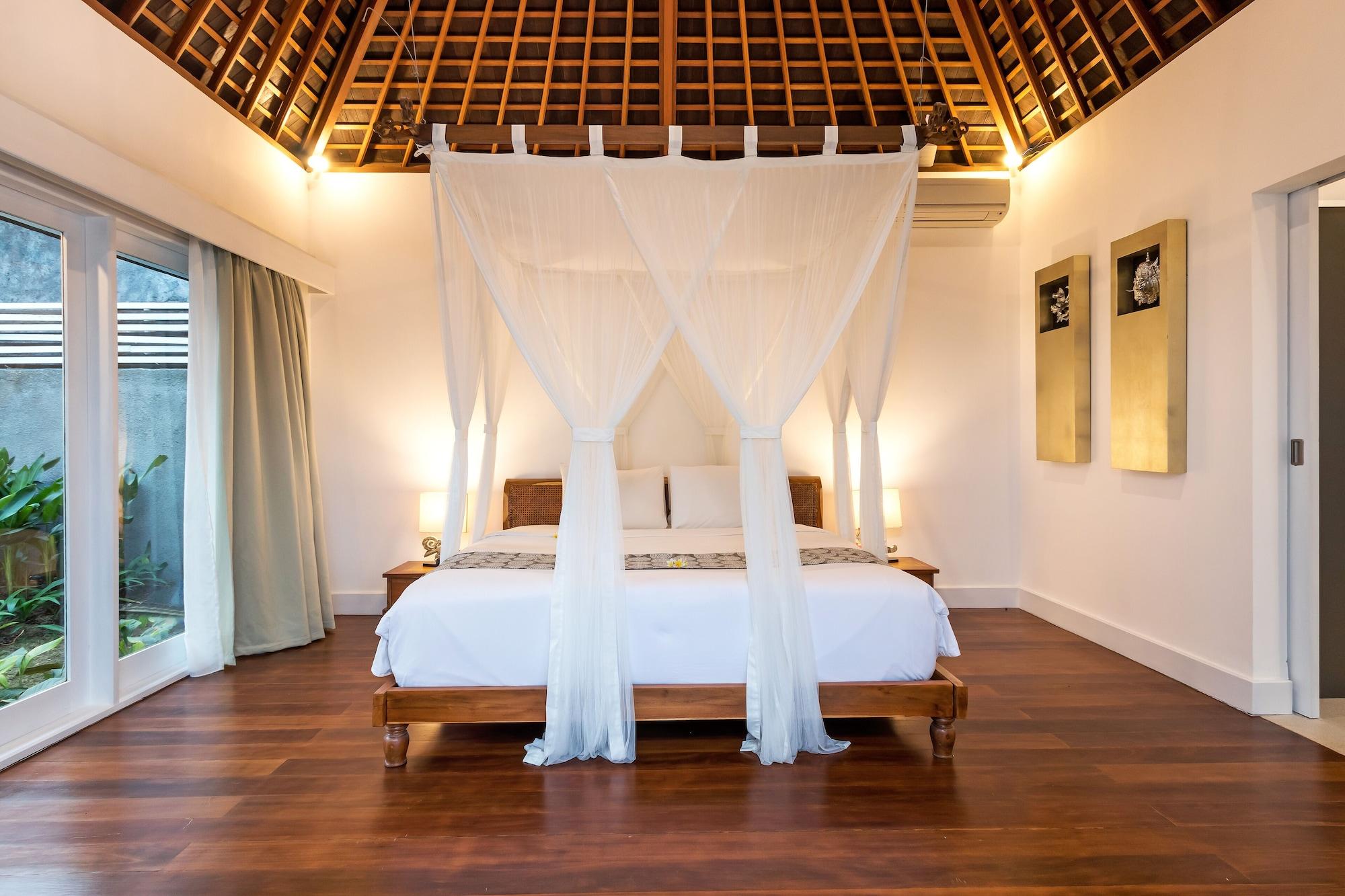 M Bali Villa *